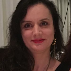 Meet your Posher, Cristina